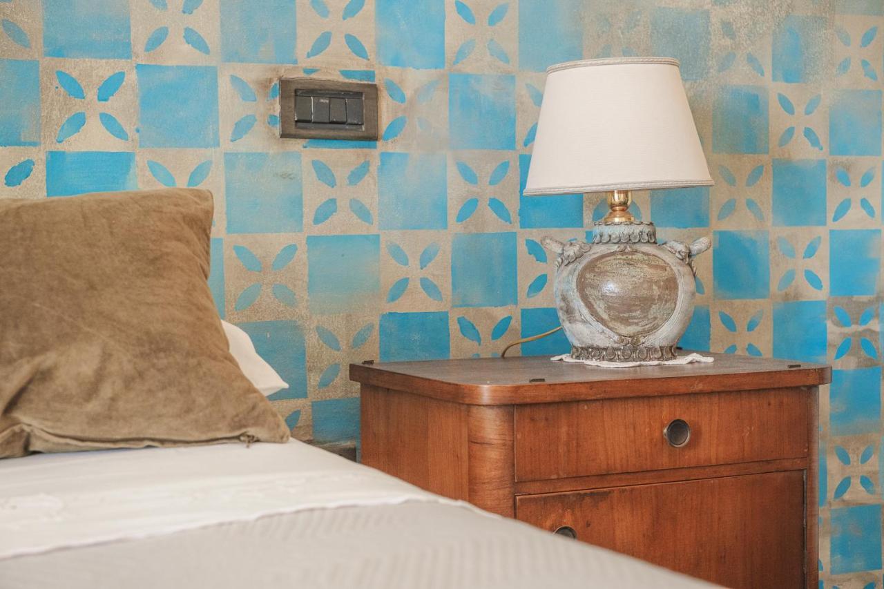 לינה וארוחת בוקר סן ניקולה ארצ'לה La Casa Nel Borgo מראה חיצוני תמונה