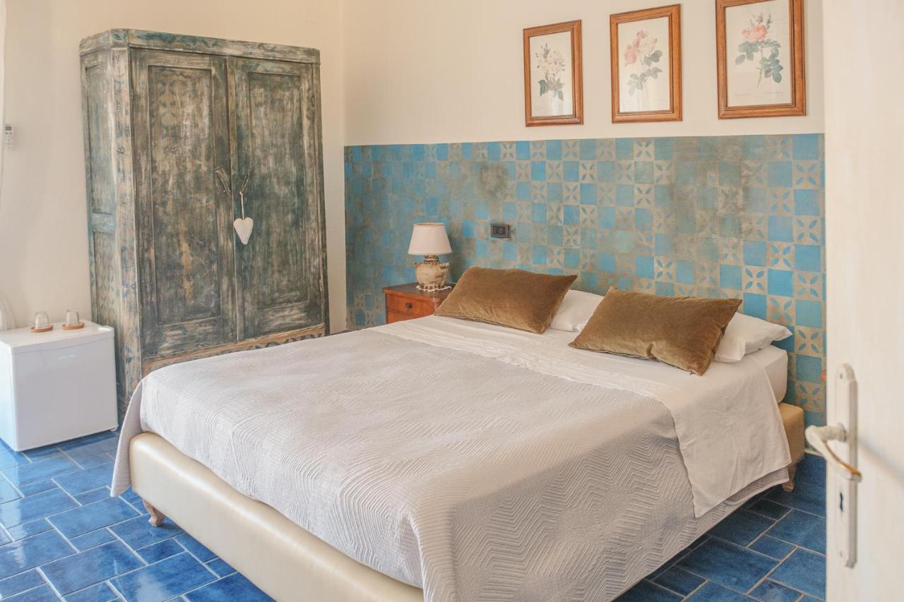 לינה וארוחת בוקר סן ניקולה ארצ'לה La Casa Nel Borgo מראה חיצוני תמונה